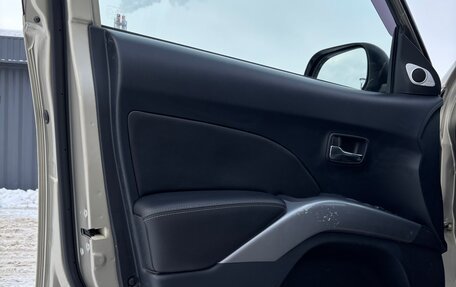 Mitsubishi Outlander III рестайлинг 3, 2008 год, 950 000 рублей, 16 фотография