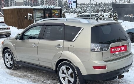 Mitsubishi Outlander III рестайлинг 3, 2008 год, 950 000 рублей, 12 фотография