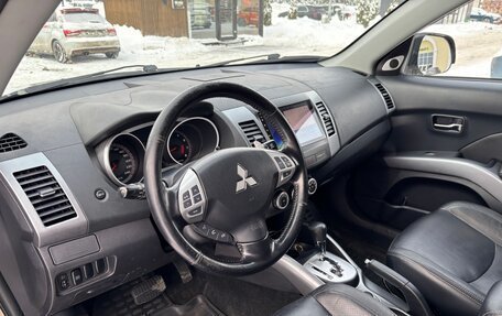 Mitsubishi Outlander III рестайлинг 3, 2008 год, 950 000 рублей, 19 фотография