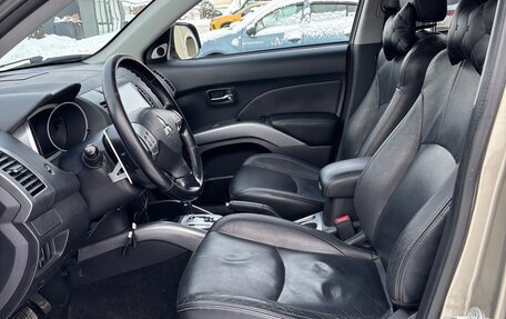 Mitsubishi Outlander III рестайлинг 3, 2008 год, 950 000 рублей, 24 фотография