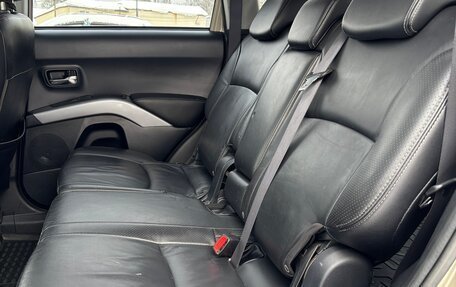 Mitsubishi Outlander III рестайлинг 3, 2008 год, 950 000 рублей, 31 фотография