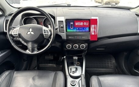 Mitsubishi Outlander III рестайлинг 3, 2008 год, 950 000 рублей, 39 фотография