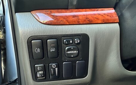 Toyota Land Cruiser Prado 120 рестайлинг, 2007 год, 1 999 000 рублей, 16 фотография