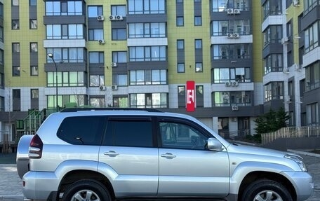 Toyota Land Cruiser Prado 120 рестайлинг, 2007 год, 1 999 000 рублей, 8 фотография