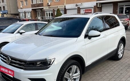 Volkswagen Tiguan II, 2020 год, 3 240 000 рублей, 9 фотография