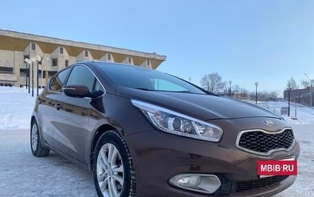 KIA cee'd III, 2013 год, 1 130 000 рублей, 3 фотография