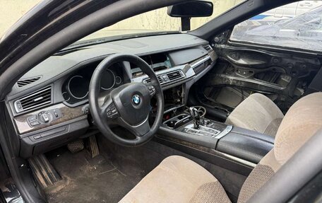 BMW 7 серия, 2012 год, 1 377 000 рублей, 8 фотография