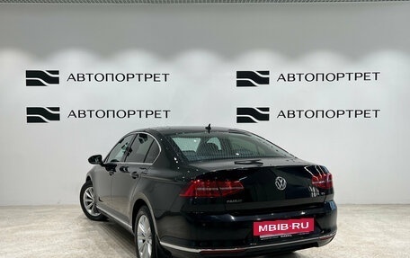 Volkswagen Passat B8 рестайлинг, 2017 год, 1 699 000 рублей, 3 фотография