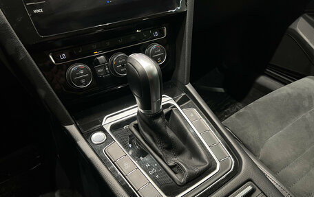 Volkswagen Passat B8 рестайлинг, 2017 год, 1 699 000 рублей, 17 фотография