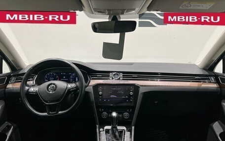 Volkswagen Passat B8 рестайлинг, 2017 год, 1 699 000 рублей, 15 фотография