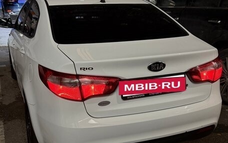 KIA Rio III рестайлинг, 2015 год, 861 000 рублей, 4 фотография