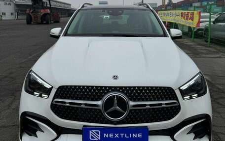 Mercedes-Benz GLE, 2024 год, 12 490 000 рублей, 2 фотография