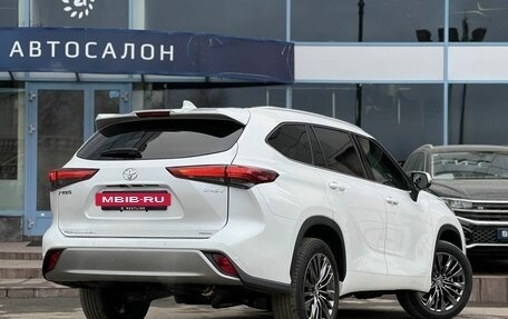 Toyota Highlander, 2025 год, 5 390 000 рублей, 3 фотография