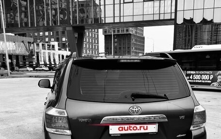 Toyota Highlander III, 2011 год, 2 450 000 рублей, 1 фотография