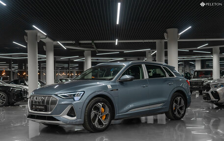 Audi e-tron I, 2022 год, 5 200 000 рублей, 1 фотография