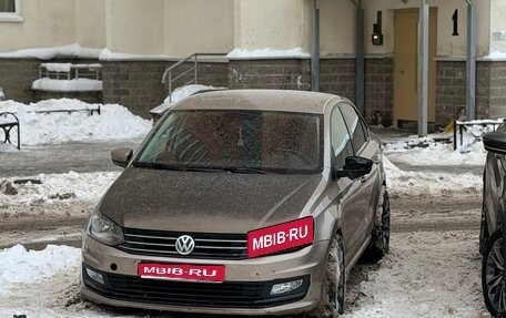 Volkswagen Polo VI (EU Market), 2015 год, 550 000 рублей, 1 фотография