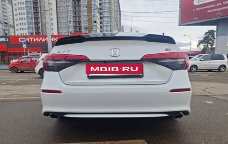 Honda Civic, 2022 год, 2 400 000 рублей, 9 фотография