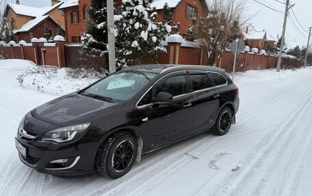 Opel Astra J, 2013 год, 810 000 рублей, 6 фотография