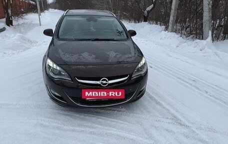 Opel Astra J, 2013 год, 810 000 рублей, 5 фотография