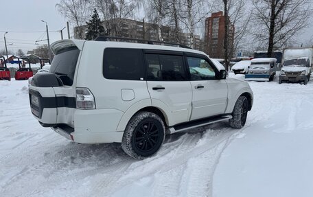 Mitsubishi Pajero IV, 2019 год, 3 550 000 рублей, 3 фотография