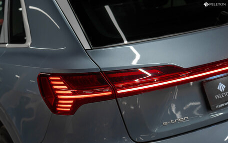 Audi e-tron I, 2022 год, 5 200 000 рублей, 29 фотография