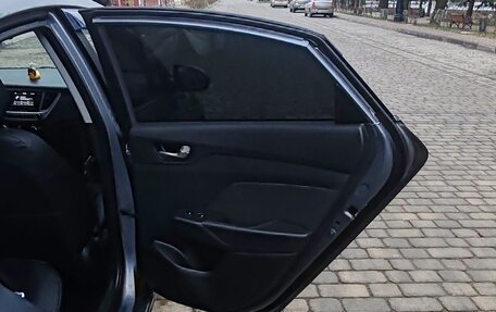 Hyundai Solaris II рестайлинг, 2019 год, 1 300 000 рублей, 13 фотография