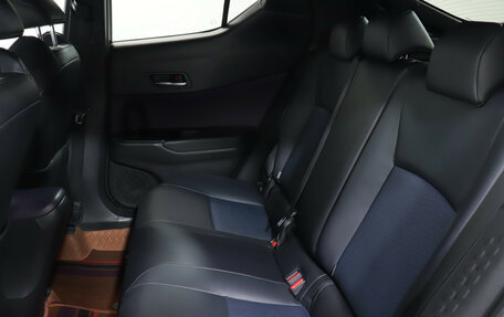 Toyota C-HR I рестайлинг, 2021 год, 2 719 000 рублей, 10 фотография