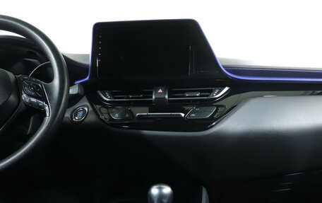 Toyota C-HR I рестайлинг, 2021 год, 2 719 000 рублей, 14 фотография