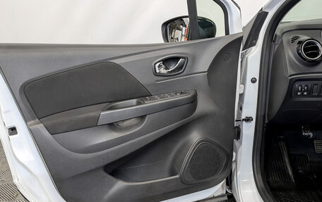 Renault Kaptur I рестайлинг, 2019 год, 990 000 рублей, 18 фотография