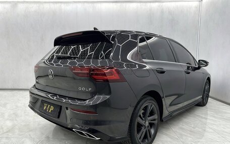 Volkswagen Golf VIII, 2022 год, 2 020 000 рублей, 6 фотография