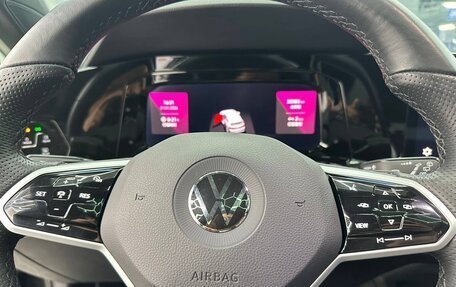 Volkswagen Golf VIII, 2022 год, 2 020 000 рублей, 10 фотография