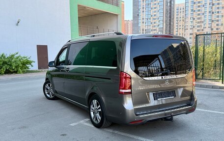 Mercedes-Benz V-Класс, 2015 год, 3 700 000 рублей, 8 фотография