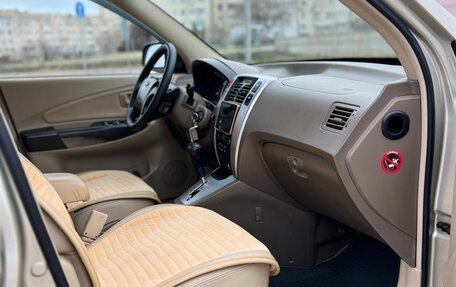 Hyundai Tucson III, 2006 год, 950 000 рублей, 21 фотография