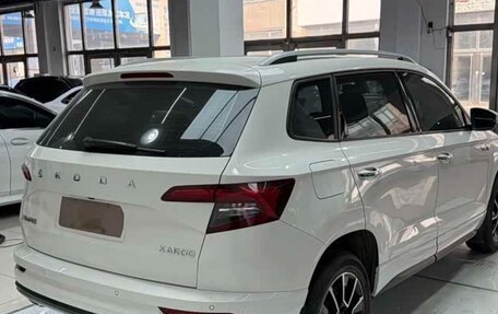 Skoda Karoq I, 2022 год, 1 570 000 рублей, 6 фотография
