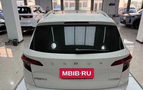 Skoda Karoq I, 2022 год, 1 570 000 рублей, 5 фотография