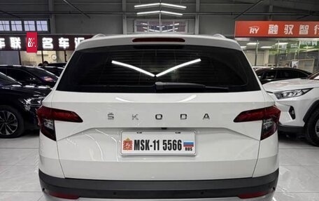 Skoda Karoq I, 2022 год, 1 660 000 рублей, 5 фотография