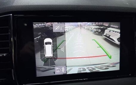 Skoda Karoq I, 2022 год, 1 660 000 рублей, 12 фотография