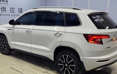 Skoda Karoq I, 2022 год, 1 470 000 рублей, 4 фотография