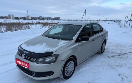 Volkswagen Polo VI (EU Market), 2012 год, 295 000 рублей, 17 фотография