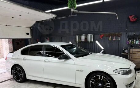 BMW 5 серия, 2011 год, 1 200 000 рублей, 4 фотография