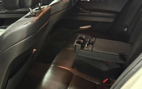 BMW 5 серия, 2011 год, 1 200 000 рублей, 12 фотография