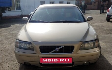 Volvo S60 III, 2003 год, 550 000 рублей, 4 фотография