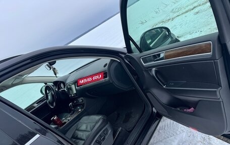 Volkswagen Touareg III, 2016 год, 3 000 000 рублей, 14 фотография