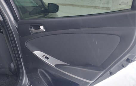 Hyundai Solaris II рестайлинг, 2016 год, 697 000 рублей, 31 фотография