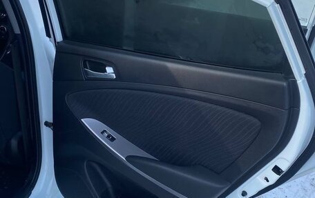 Hyundai Solaris II рестайлинг, 2016 год, 1 320 000 рублей, 15 фотография