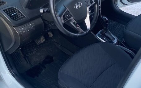 Hyundai Solaris II рестайлинг, 2016 год, 1 320 000 рублей, 22 фотография