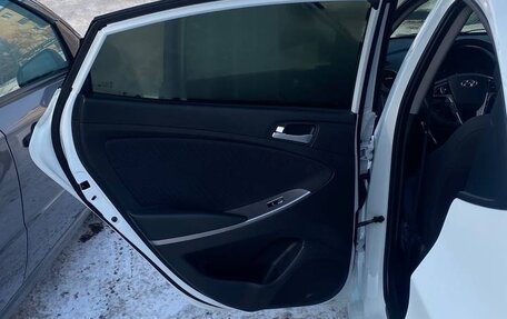 Hyundai Solaris II рестайлинг, 2016 год, 1 320 000 рублей, 29 фотография