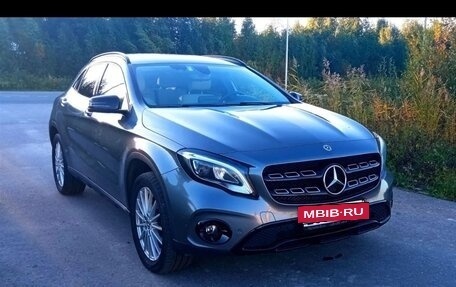 Mercedes-Benz GLA, 2019 год, 2 350 000 рублей, 7 фотография