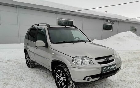 Chevrolet Niva I рестайлинг, 2011 год, 449 000 рублей, 3 фотография