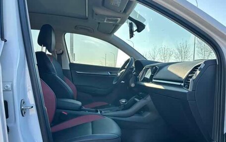 Skoda Karoq I, 2022 год, 1 600 000 рублей, 12 фотография